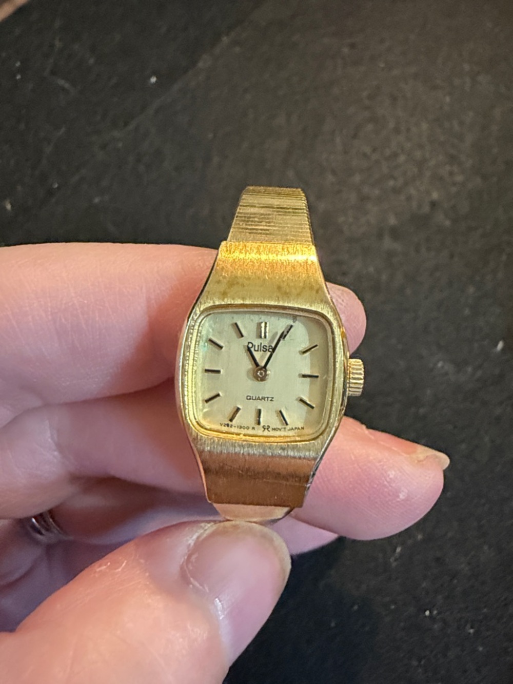 Vintage Pulsar Gold Tone Ladies Bracelet Watch